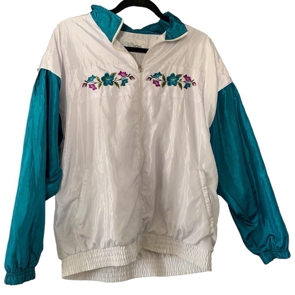 𝅺vintage Wilson floral windbreaker